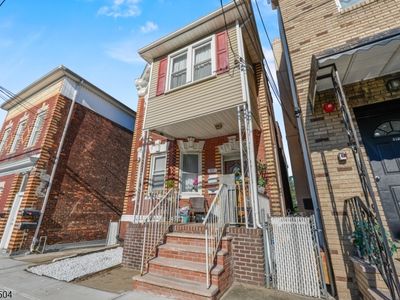 317 Harrison Ave