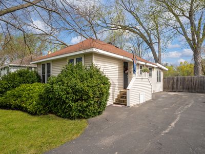 26312 W Blackhawk Ave