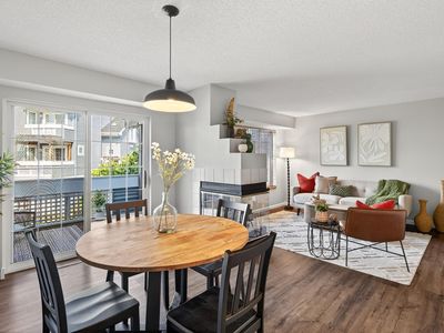 15620 24th Ave N UNIT B