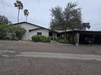 2 McPherson Dr APT 1