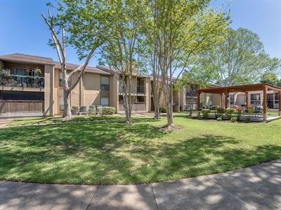 3300 Pebblebrook Dr APT 36