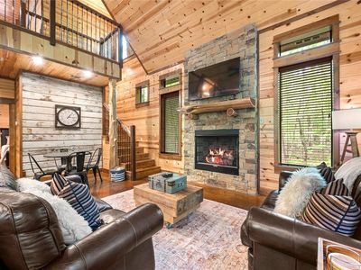 111 Fork Creek Trl