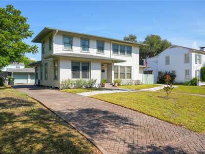 242 Rosebud Ave