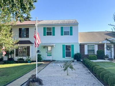 42 W Chadwick Cir