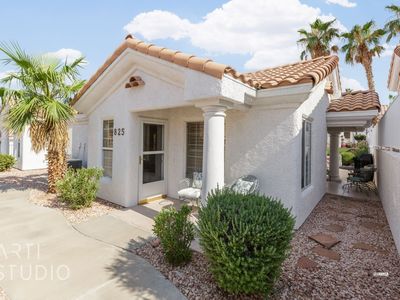 825 Mesa Blvd