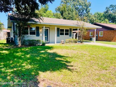 412 McGuire Cir
