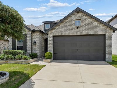 636 Claverton Ln