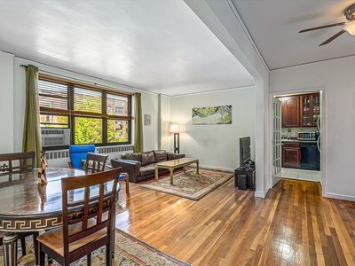 6735 Yellowstone Blvd APT 5P