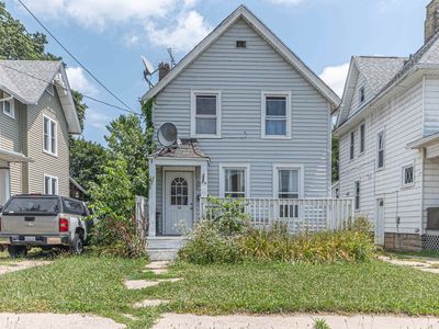 Property at 137 Summit St, Rockford, IL