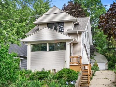 419 Hayes AVENUE