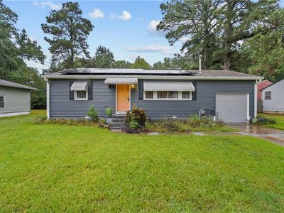 2704 George Dr