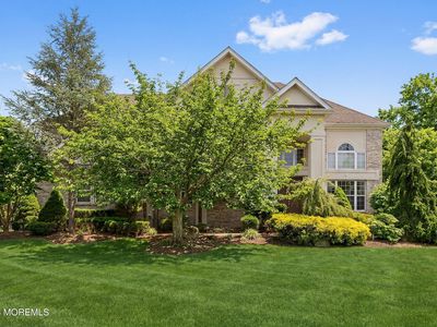 17 Meadow Run Court