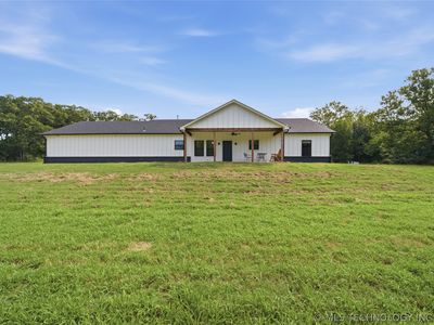 23290 E 320th Rd