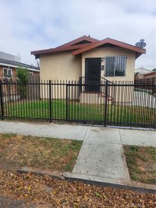 243 E 82nd Pl