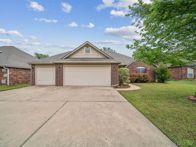 9905 N 103rd East Ave