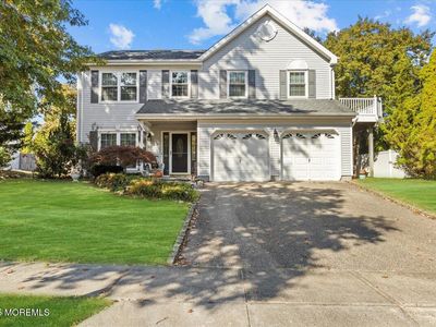 88 Ravenwood Boulevard