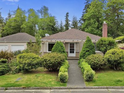 228 Kensington Ave