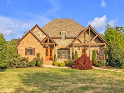 10 Great Lawn Dr