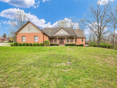 3401 Fairway Dr