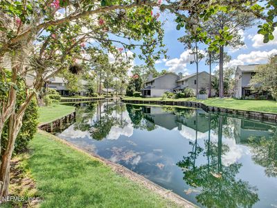 7701 BAYMEADOWS Circle W UNIT 1037