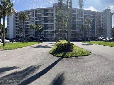 3100 N Palm Aire Dr UNIT 401