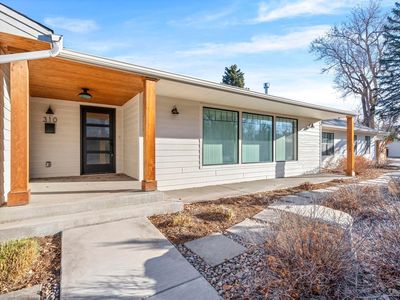 310 E Prospect Rd