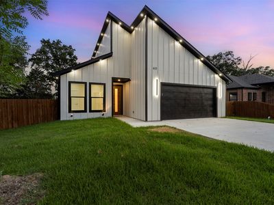 Property at 613 Tupuna Dr, Kemp, TX