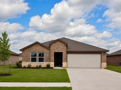 1221 E Stallion Ln