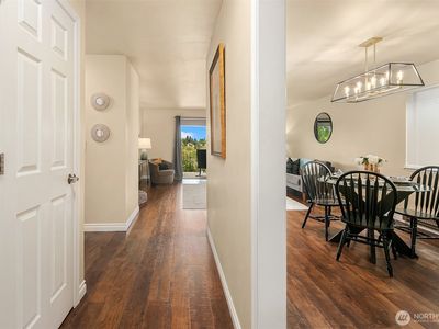 5220 21st Avenue NE #1