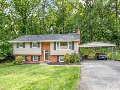 729 Dawnridge Ln