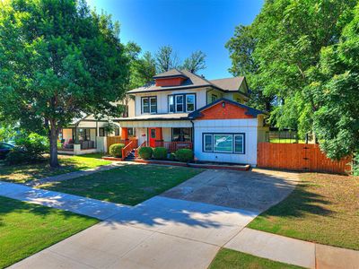 1216 NW 32nd St