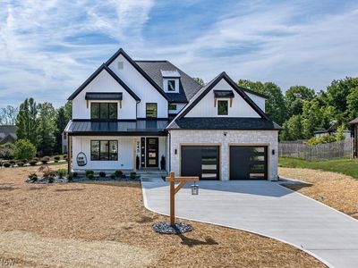 245 Somerset Dr