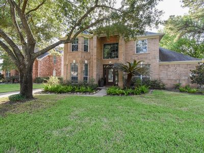 22002 Flannery Ct