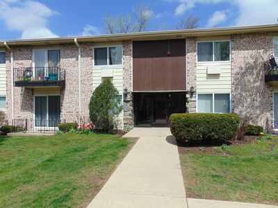 8996 Kennedy Dr #105E