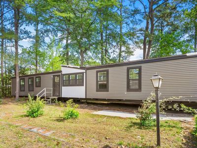 4 Islander Ct.