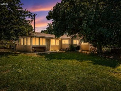 21631 Black Ln