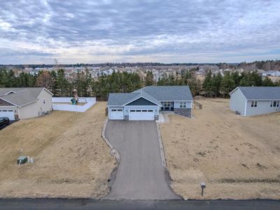 2537 CANTERBURY DRIVE