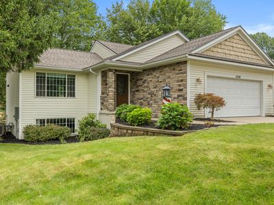 11108 Creekside Dr