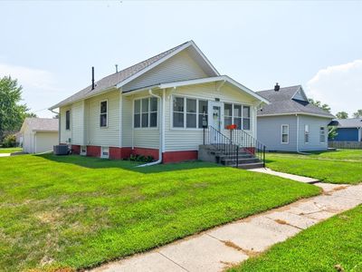 801 S Main St