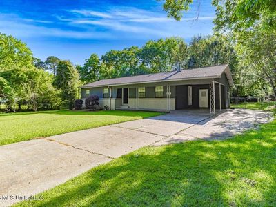 529 Wolcott Cir