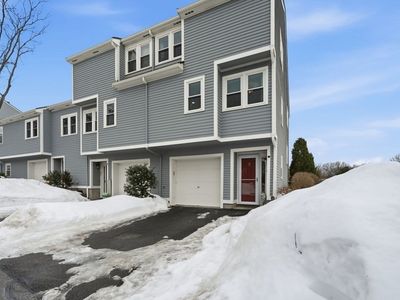 Property at 8 Russell Dr #7D, Salem, MA