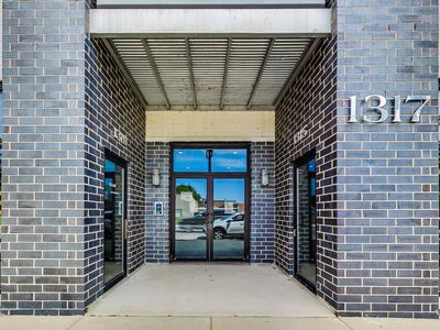 1317 N Larrabee St #304