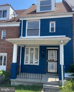 3312 Lake Ave