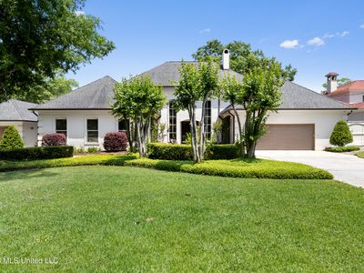 112 Bayou Cir