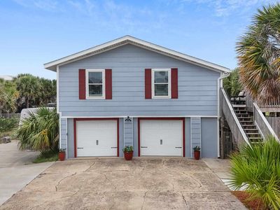 1005 Via Deluna Dr