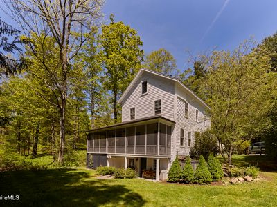26 E Hill Rd
