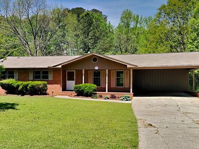 1829 Cherokee Way
