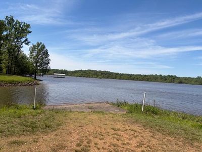 629 Serenity Shores Rd