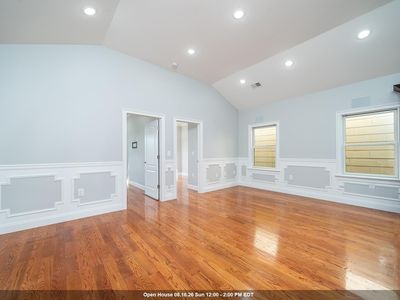 72 Charles St