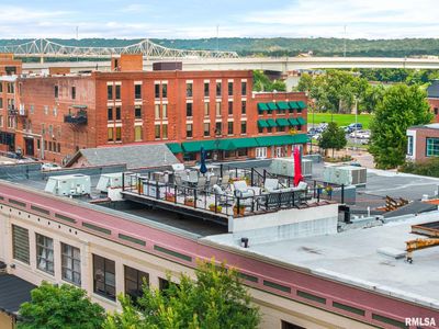 736 SW Washington St #2E